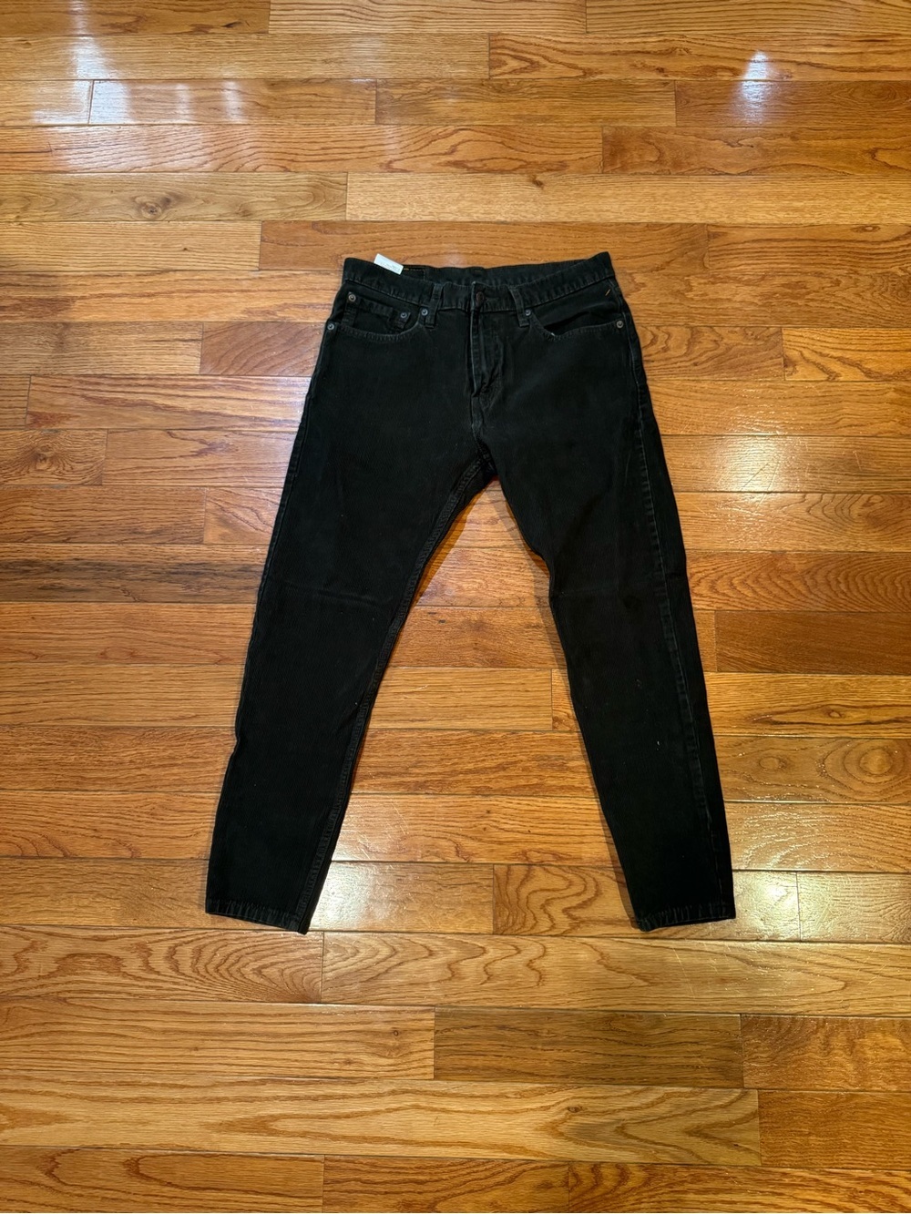 Vintage Levi’s 512 Green Corduroy Slim Tapered Pants 32x27